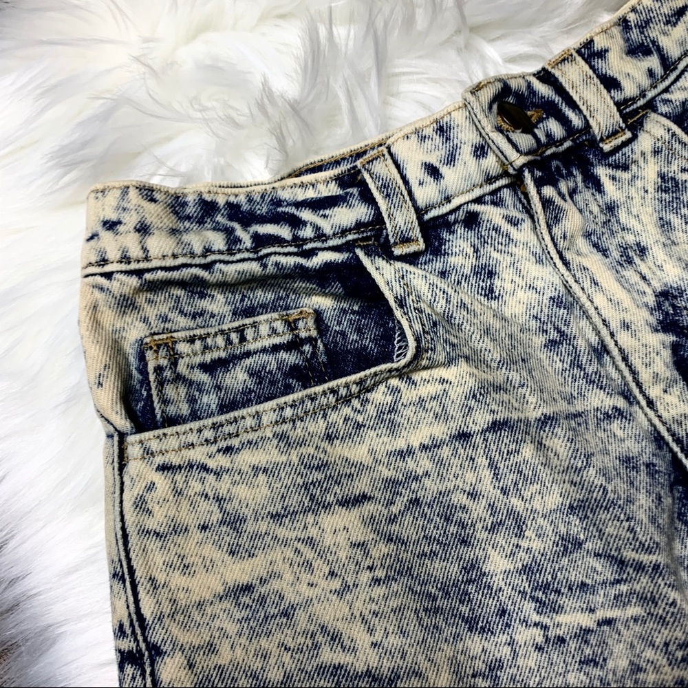 AMERICAN APPAREL High Waist Acid Wash Cuff Shorts - Picture 7 of 8